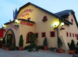 Complex Turistic Paralela'45