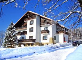 VILLA MEDICA - Ośrodek wypoczynkowy z basenem oraz pełnym wyżywieniem, hotel en Rabka