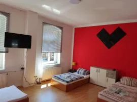 FLEX Aparts - große, möblierte Wohnung in Zwickau mit 2 Zimmern