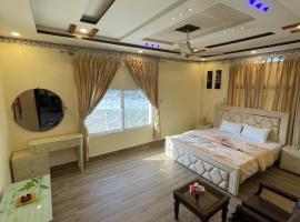 Royal swiss Hotel Khanpur, khách sạn ở Khanpur