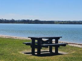 Clarks Beach Getaway, Hotel in Clarks Beach