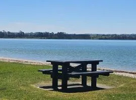 Clarks Beach Getaway