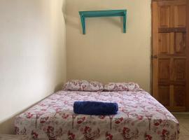 Indigo casa Pr&iacute;vate Rooms, hotel na praia em Granada