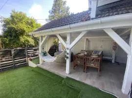 Moonlight Balcony Wine House Vendégház