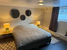 Egen inngang, privat hybel i Porsgrunn sentrum med gratis parkering