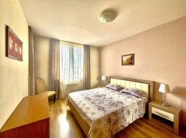 Mladost Apartments near Metro Mladost 3 & Airport, hotel a Sofia