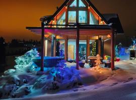 Lux Houses DOMEK z widokiem na Tatry z prywatnym jacuzzi, Hotel in Gliczarów Górny
