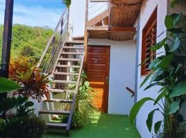 2 COCO BAMBU PIPA apto 2, a 200 metros da praia e a 100 metros do centro