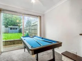 Spacious 4-Bed House, & Prime Location Solihull