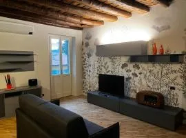 Essenza del Borgo nel Cuore di un Borgo Antico