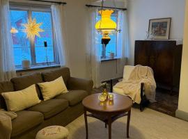 Charmig gammal lanthandel på landet โรงแรมในTierp