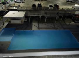 Close to the Tocumen Airport and the Don Bosco Metro Station,, hotel sa Panama City