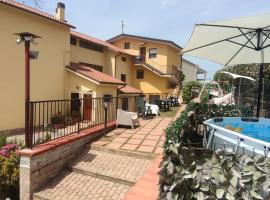 Complesso Turistico Aurora - camere & Appartamenti, Hotel in Poggio Picenze