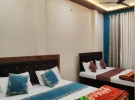 Akshayavat Palace