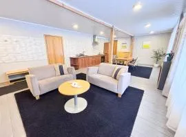 XL apartamentai su nemokamu parkingu