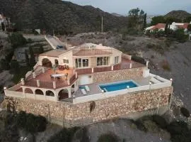 Beautiful villa with 280-degree sea views