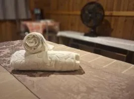 SUÍTE em casa compartilhada