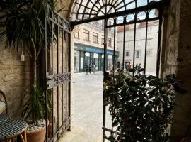 Apartment Uptown Palace