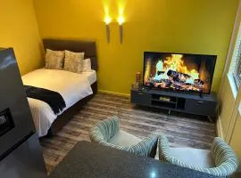 Seven Eleven Apartments