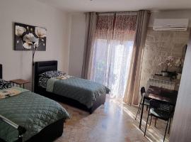 Appartamento Orchidea, hotel in Monfalcone