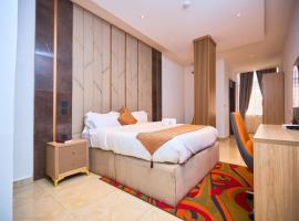 Bourdillon Hotel and apartments, hotel em Ketti