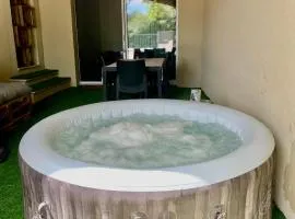 Studio climatisé et tout équipé