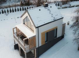 Cienista Dolina, hotel en Brzoskwinia