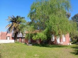 Casa Quinta EL CAMPO Zarate, hotel u gradu La Porteña