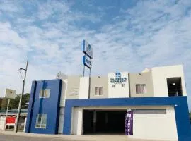 HOTEL TAMPICO EXPRESS MORALILLO