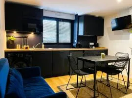 L'Or Noir by Madame Conciergerie