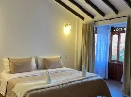 Hotel Casa Buganvilla Real