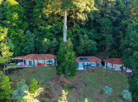 Dantica Cloud Forest Lodge، فندق في سان جيراردو دو دوتا