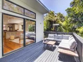 Easy Island Living at Onetangi