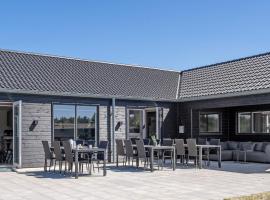 5 star holiday home in Idestrup、Idestrupのホテル