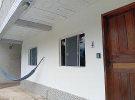 Hospedagem estação، فندق في موريتيس