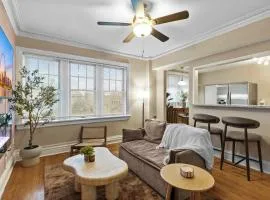 McPherson Muse - Designer 1BR in Central West End