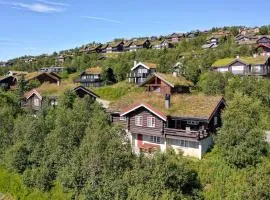 Large Cabin With Stunning Views!