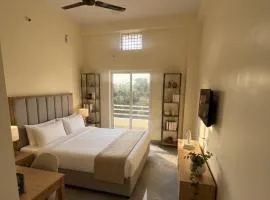 Hotel blossom Bhiwapur