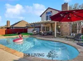 Glamorous 4BR 2B Home with Pool Game Room & Fire Pit