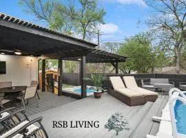 Panoramic 4BR 3B Home with Pool Grill Sauna & Game Room