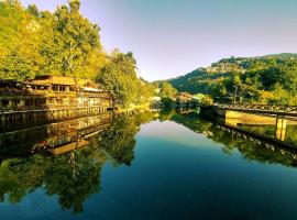 Pansion River, bed and breakfast en Sarajevo