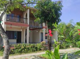 Tổ Homestay โรงแรมในTân Phú
