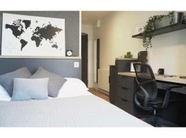 Student Only Studio Near Exchange Point, Loampit Vale, Lewisham Station, Lewisham Exchange, hotel a Londres
