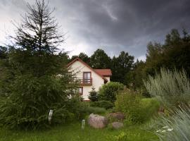 Pokoje Gościnne Na Skraju Puszczy, homestay in Pogorzelce