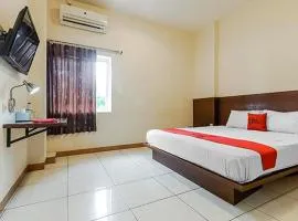 RedDoorz Plus at Karebosi Area 2 Makassar