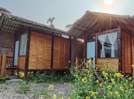 Pi Noọng Homestay & bungalow、Lan Hungのホテル