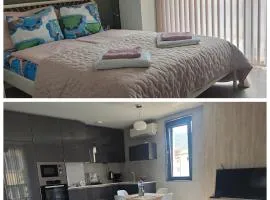 Central, brand new apart with parking