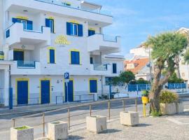 LA BAIA DI NETTUNO Il Gatto e La Volpe, hotel v destinaci Venetico