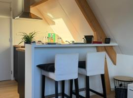 Top appartement in prachtige hart van Nederland Kortenhoef, hotel a Kortenhoef