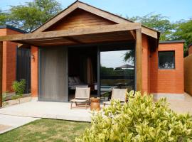 Aerys Village, hotel em Somone